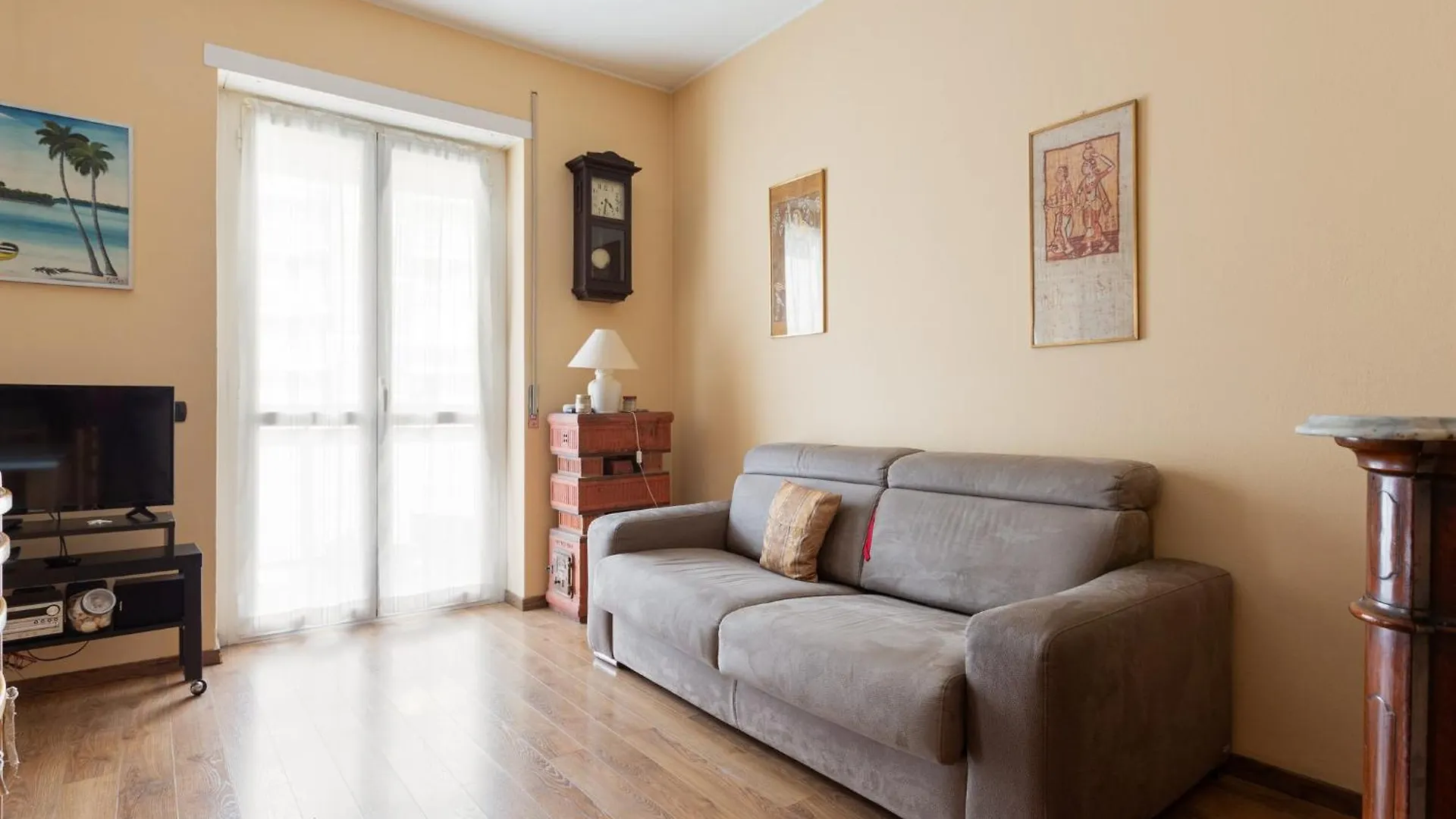 Apartament Bande Nere M1 Comfy Apt With Balcony Mediolan
