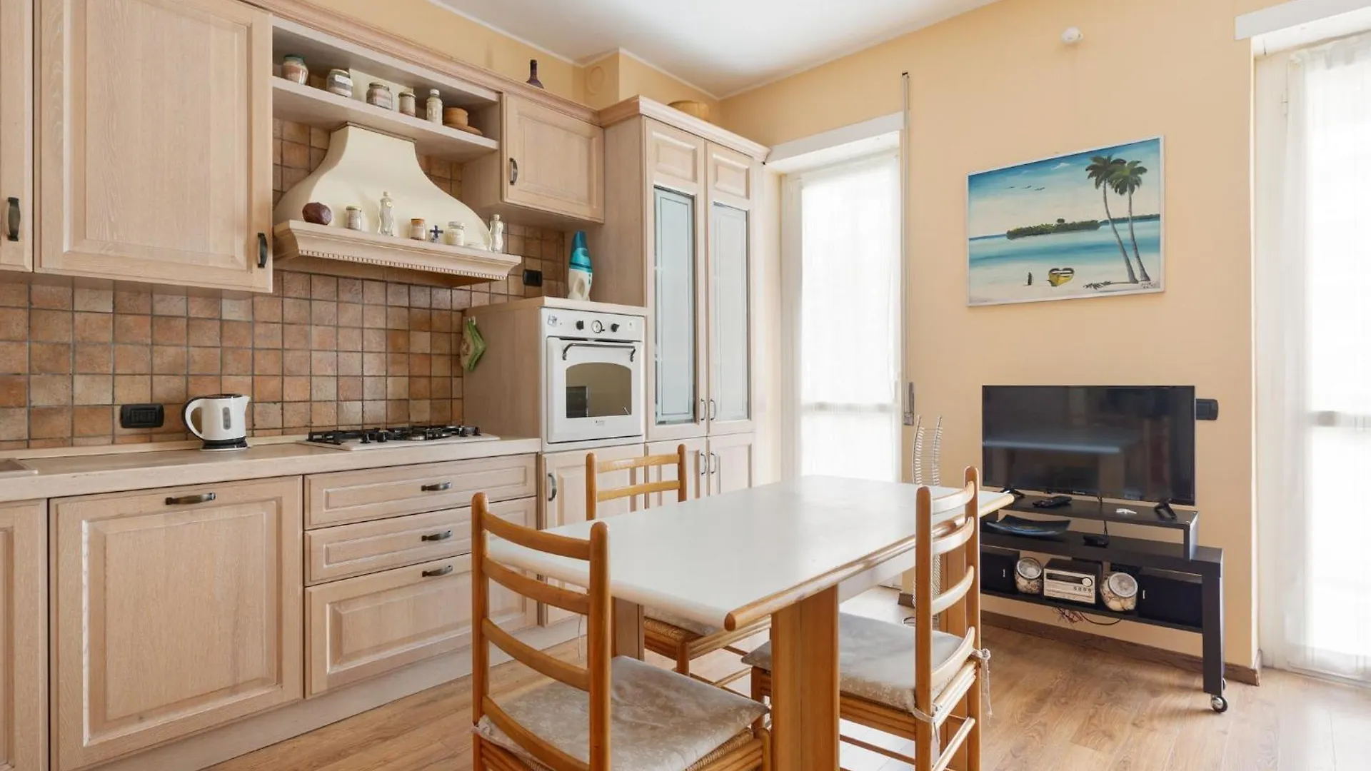 Bande Nere M1 Comfy Apt With Balcony Mediolan Apartament